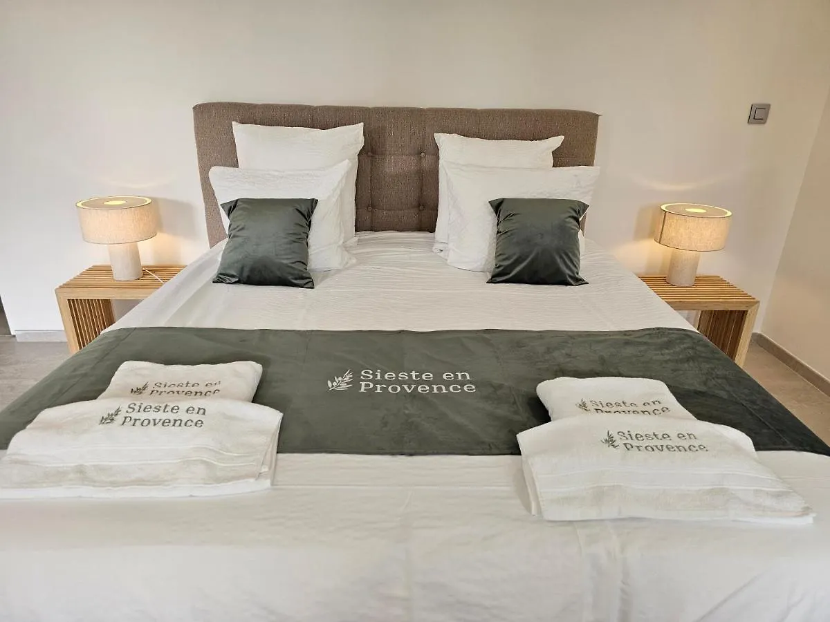 Suite Sieste En Provence Entrecasteaux Frühstückspension