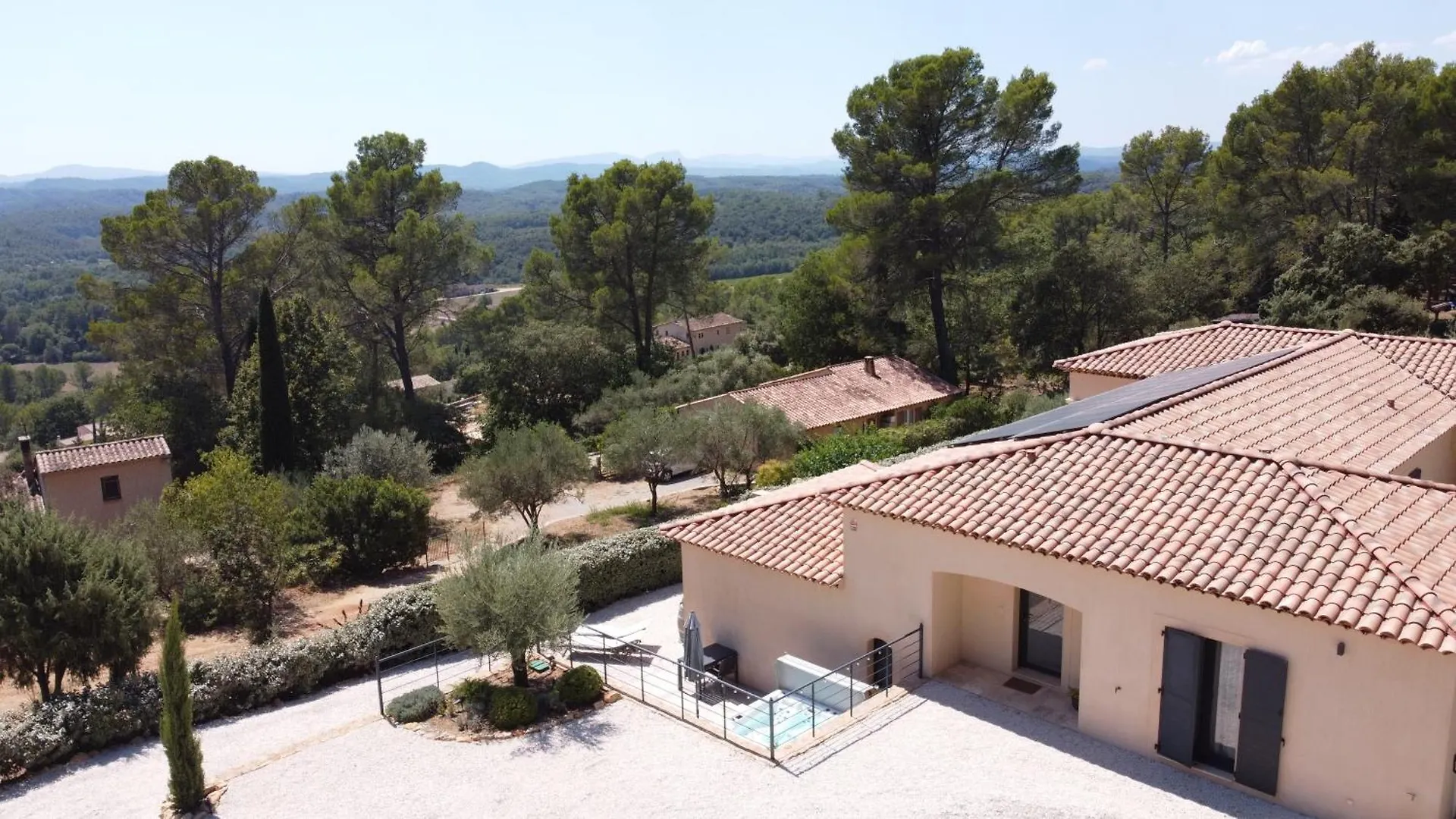Suite Sieste En Provence Entrecasteaux Frühstückspension
