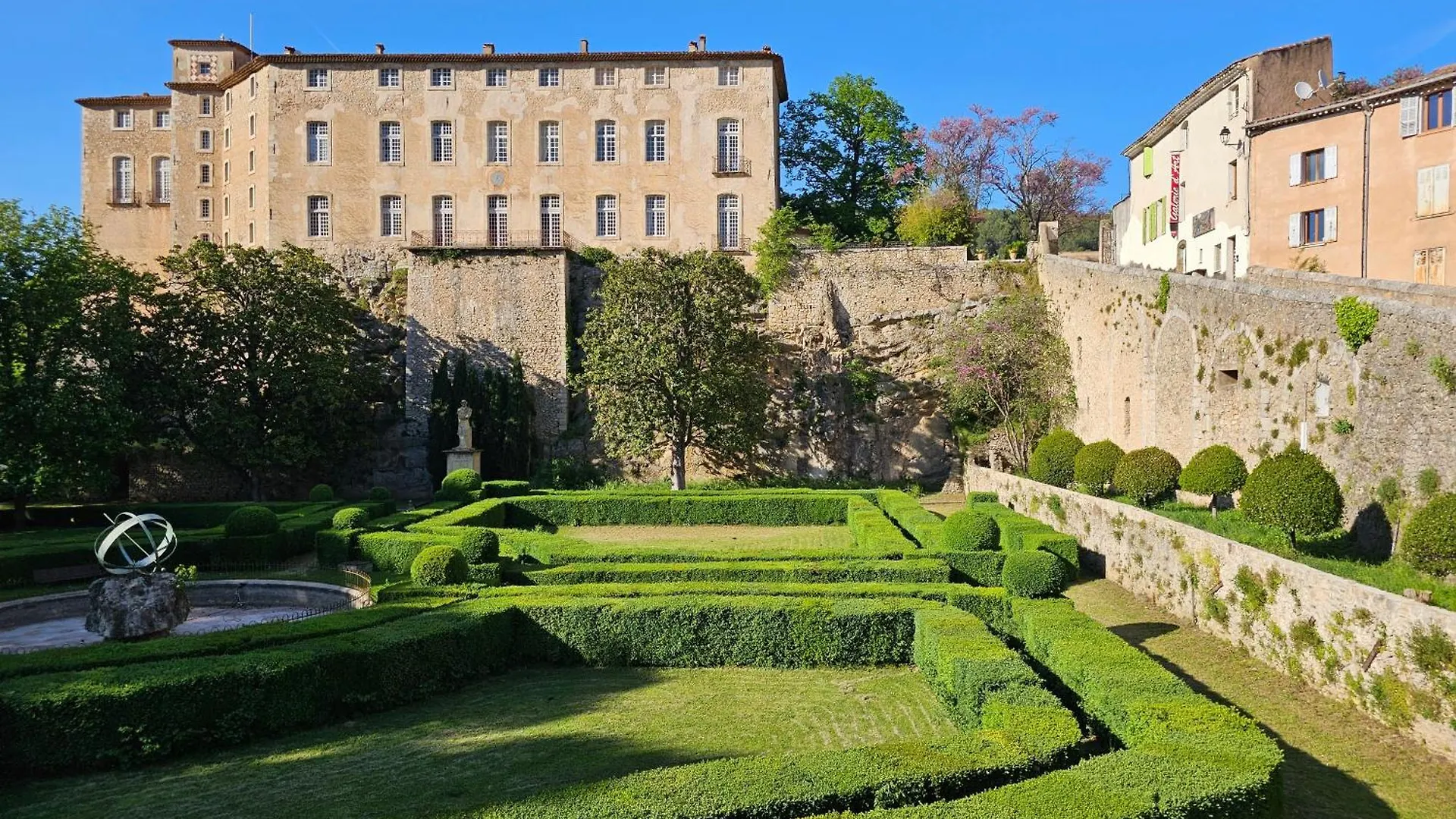 Suite Sieste En Provence Entrecasteaux Frankreich