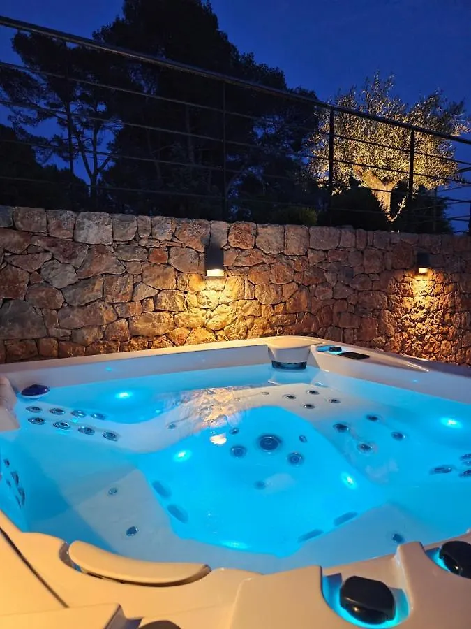Couette-café Suite Sieste En Provence Entrecasteaux France